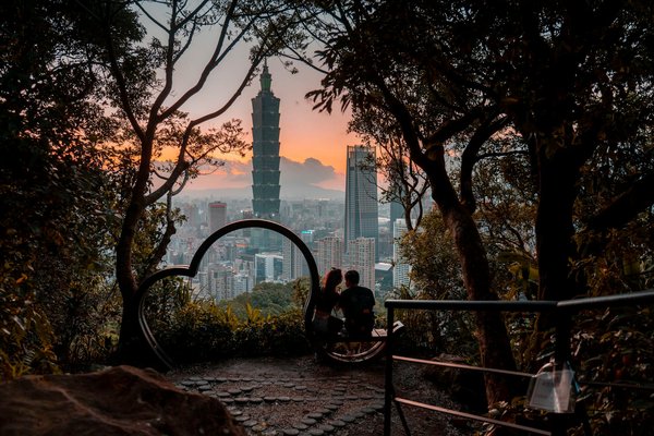 Revue des croisières thématiques sur la Seine